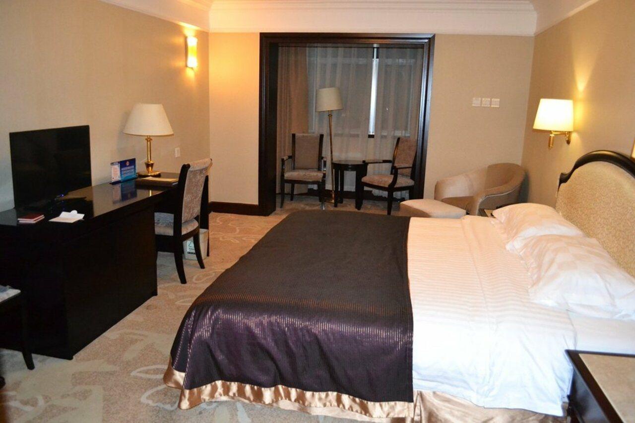 Beijing King Wing Hot Spring Hotel מראה חיצוני תמונה