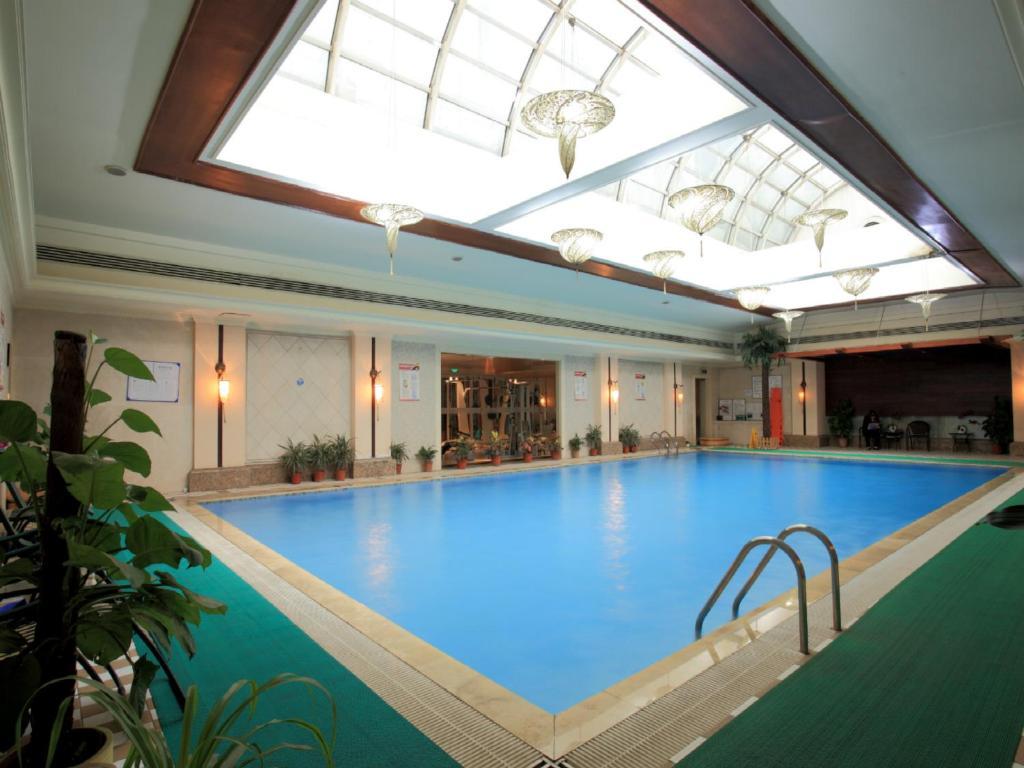 Beijing King Wing Hot Spring Hotel מראה חיצוני תמונה