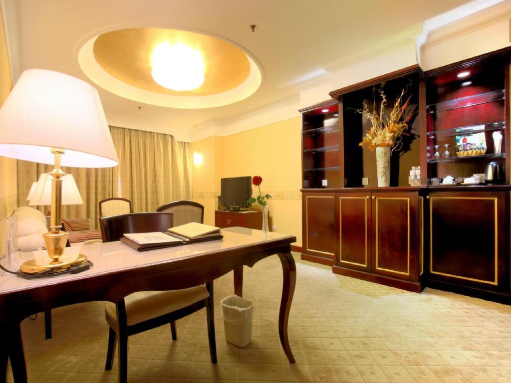 Beijing King Wing Hot Spring Hotel חדר תמונה