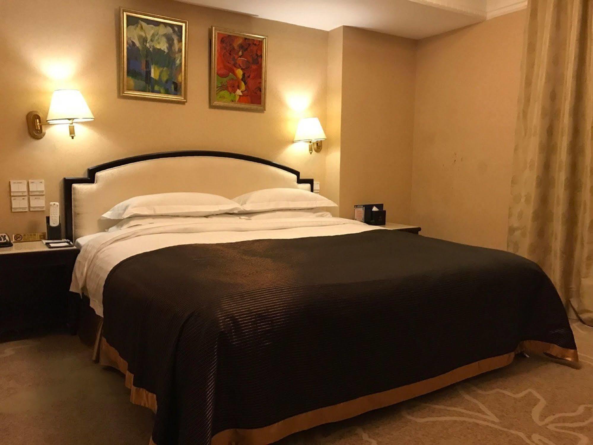 Beijing King Wing Hot Spring Hotel מראה חיצוני תמונה