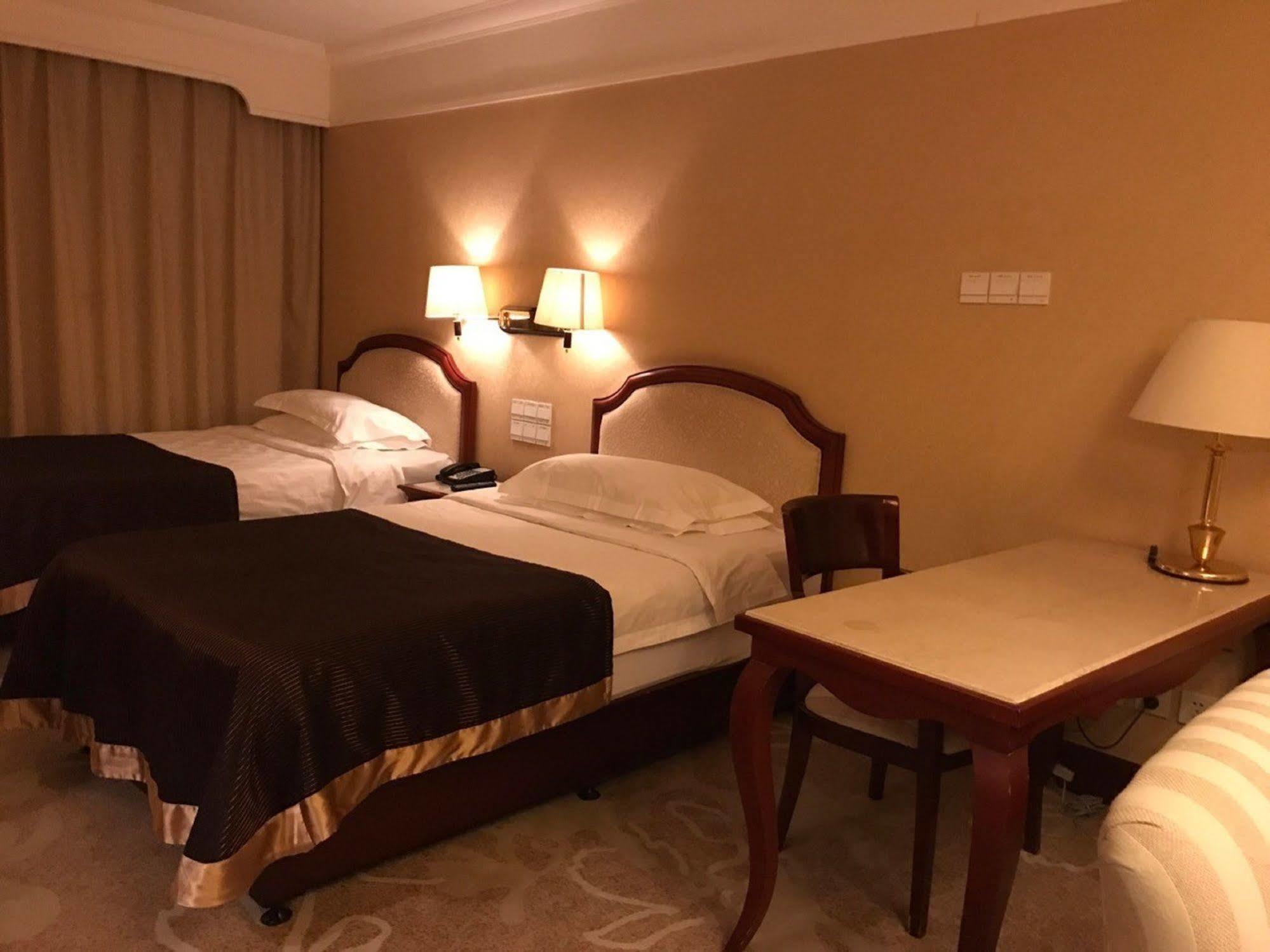 Beijing King Wing Hot Spring Hotel מראה חיצוני תמונה